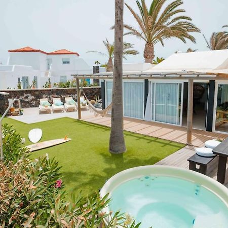 Villa Maluhia Frente Al Mar Y Jacuzzi Corralejo Eksteriør billede