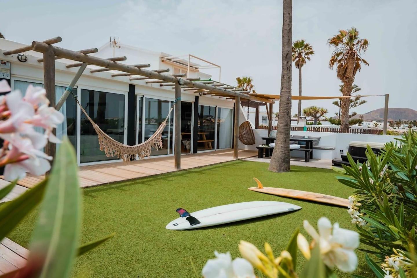 Villa Maluhia Frente Al Mar Y Jacuzzi Corralejo Eksteriør billede