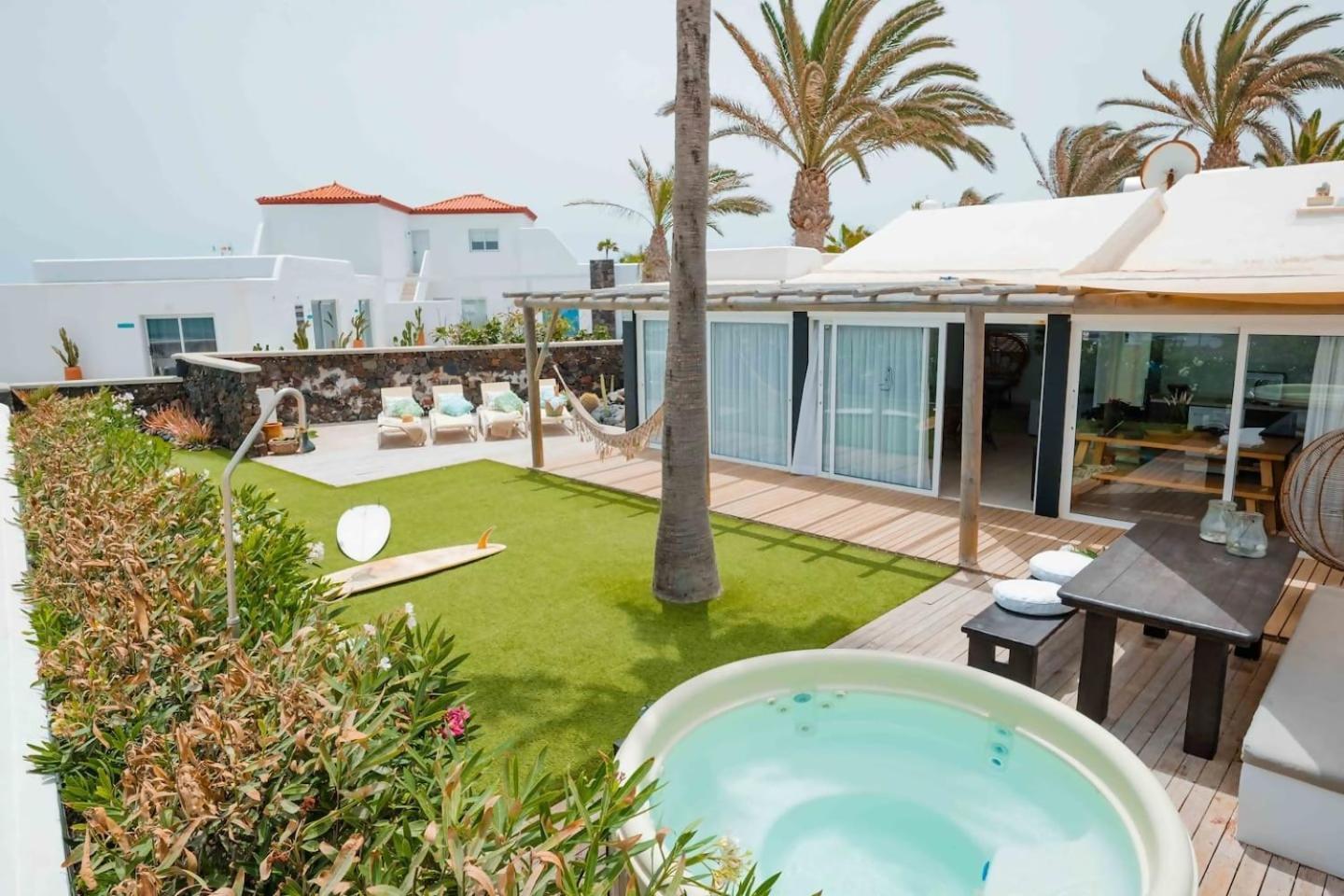 Villa Maluhia Frente Al Mar Y Jacuzzi Corralejo Eksteriør billede
